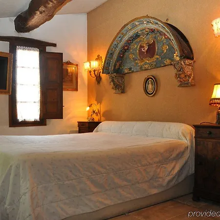 Chateau La Vignette Haute 4*